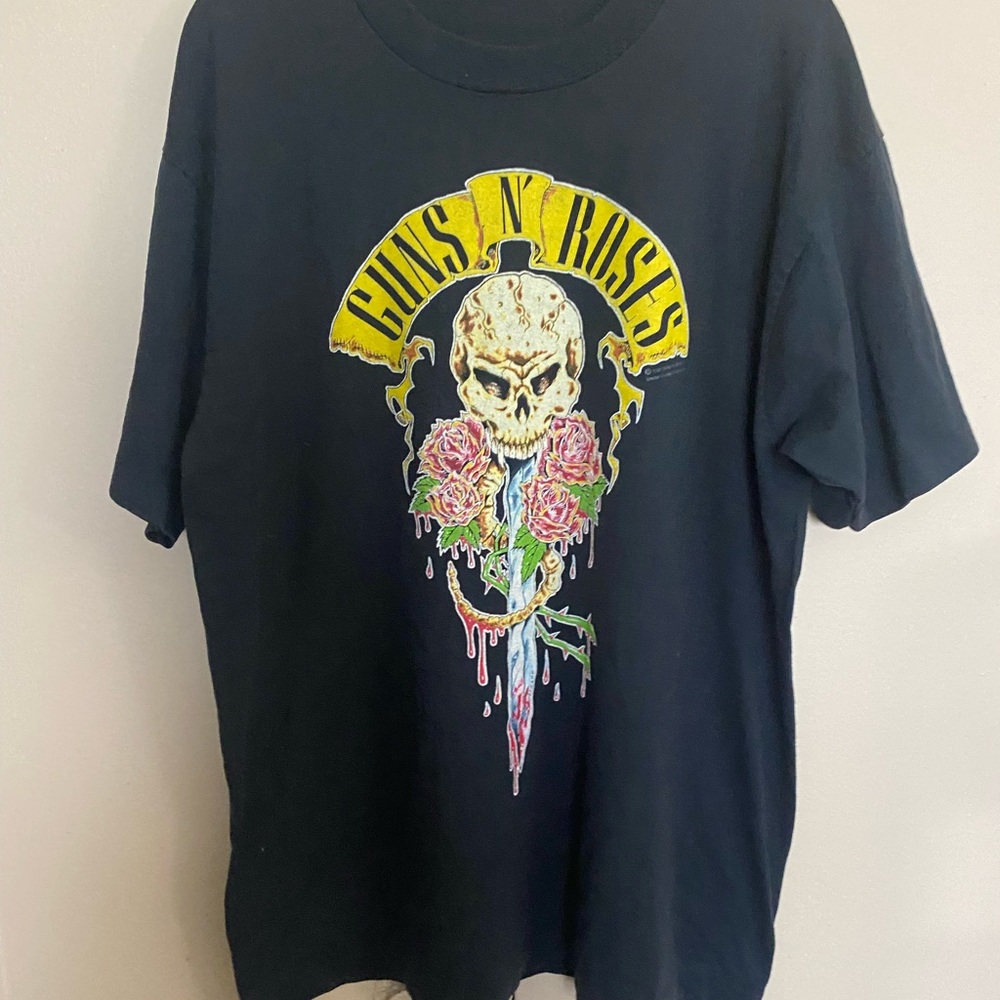 Vintage 90s Guns N Roses 🌹  ALL OVER PRINT SHIRT
